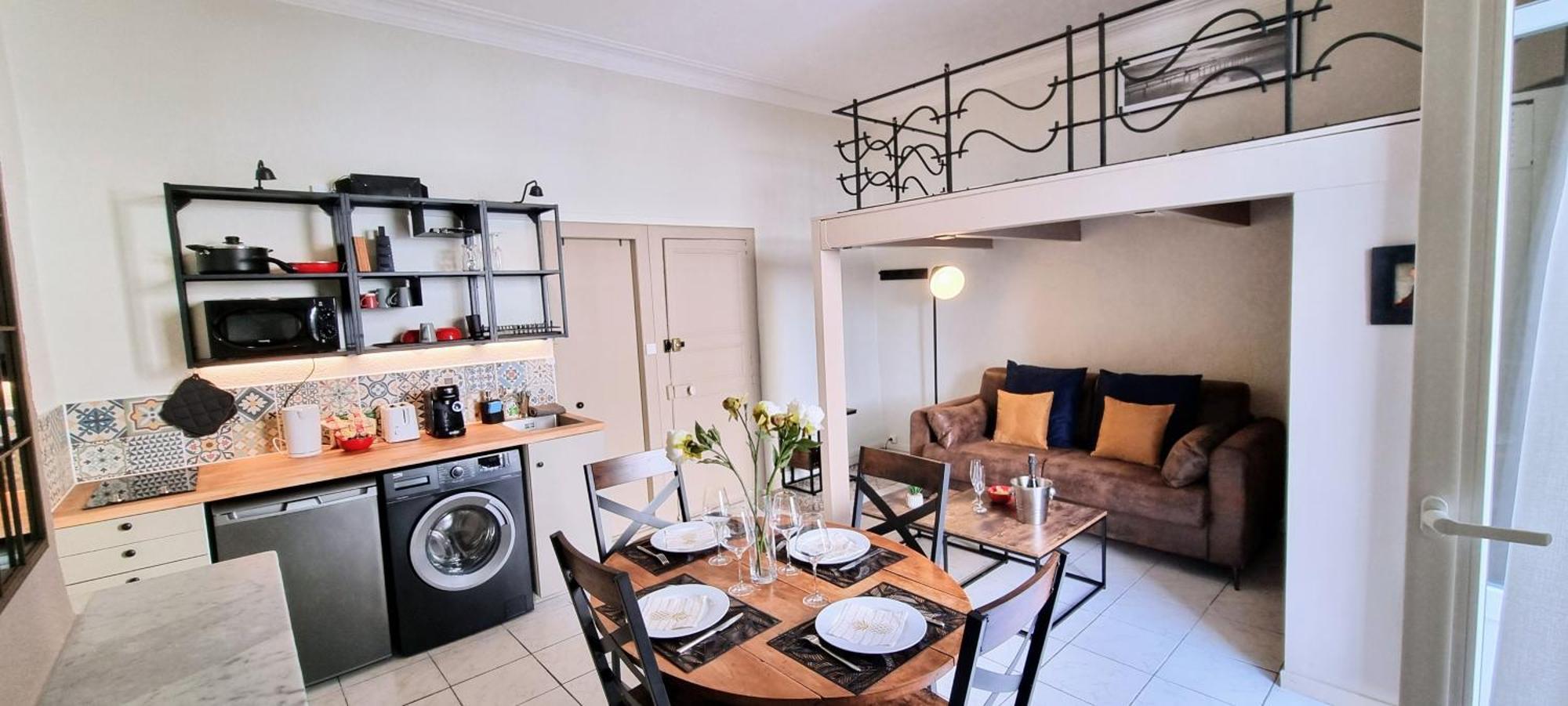 Le Montmorency 35 Authentique Centre Historique Climatisation سُت المظهر الخارجي الصورة